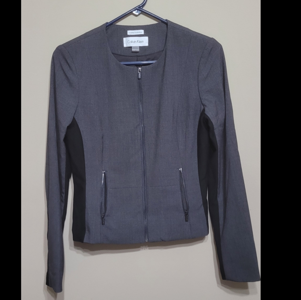Calvin Klein Invisible Fit Soultion Jacket